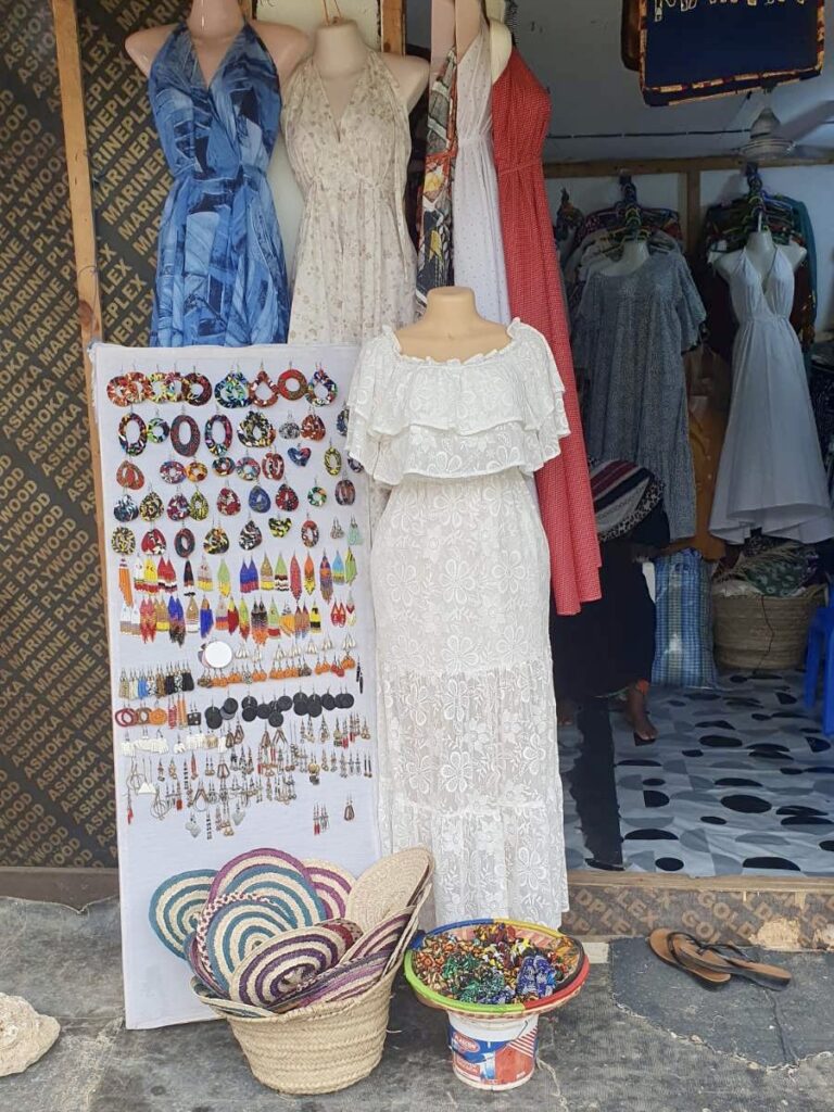 Zanzibar Souvenirs (1)